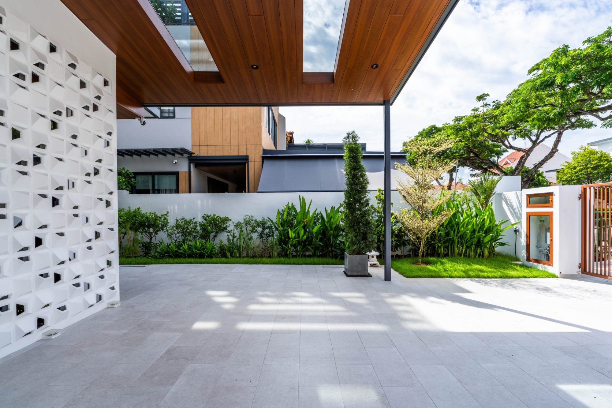 Skylight Sanctuary by Quod Architects
